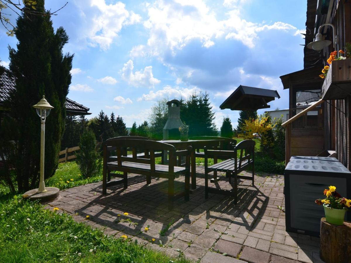 Cosy Apartment In Frauenwald Near Forest Bagian luar foto
